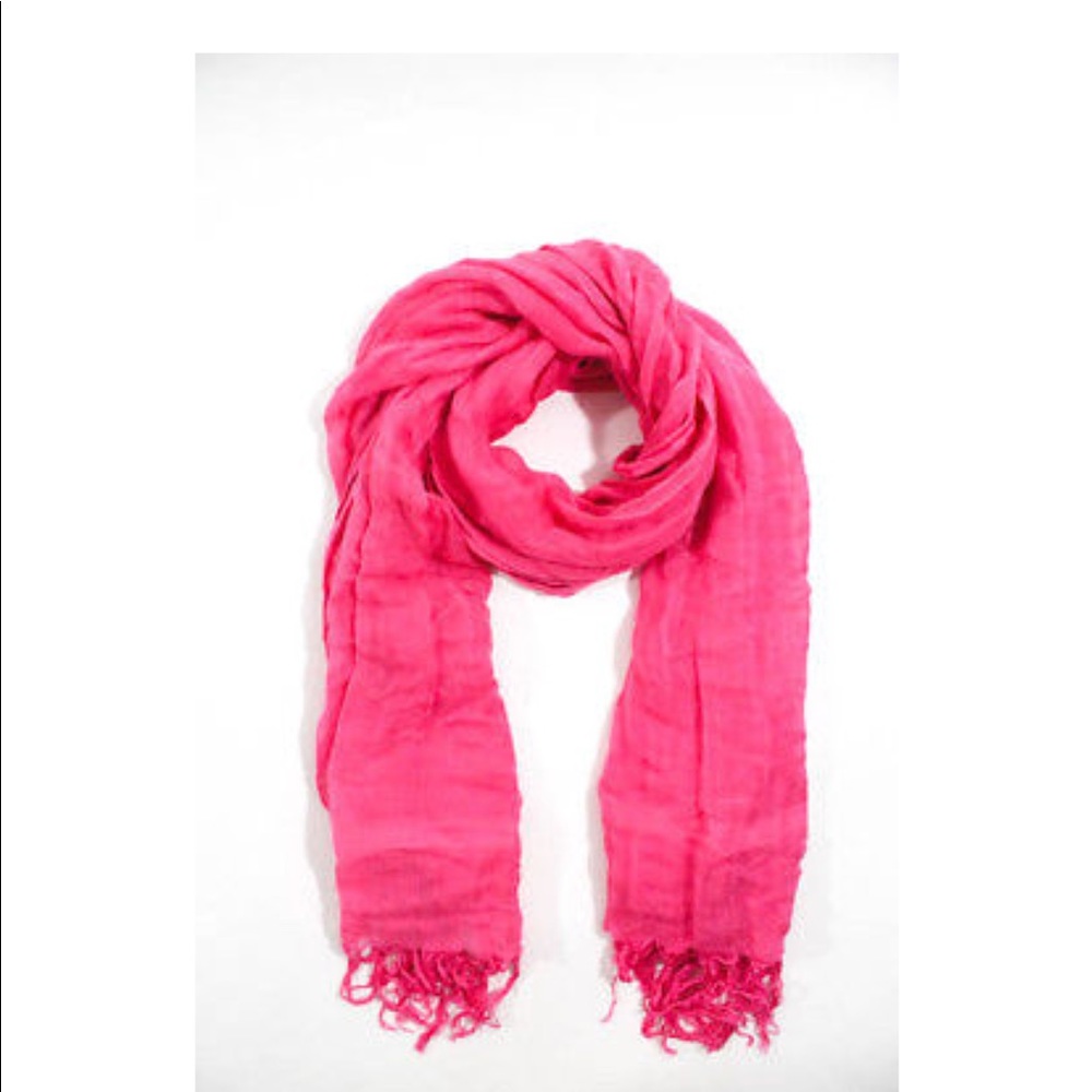 Love quotes linen / viscose fringe scarf